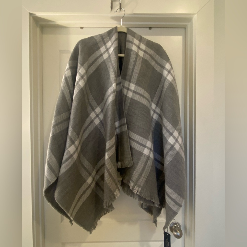 Banana Republic Poncho
